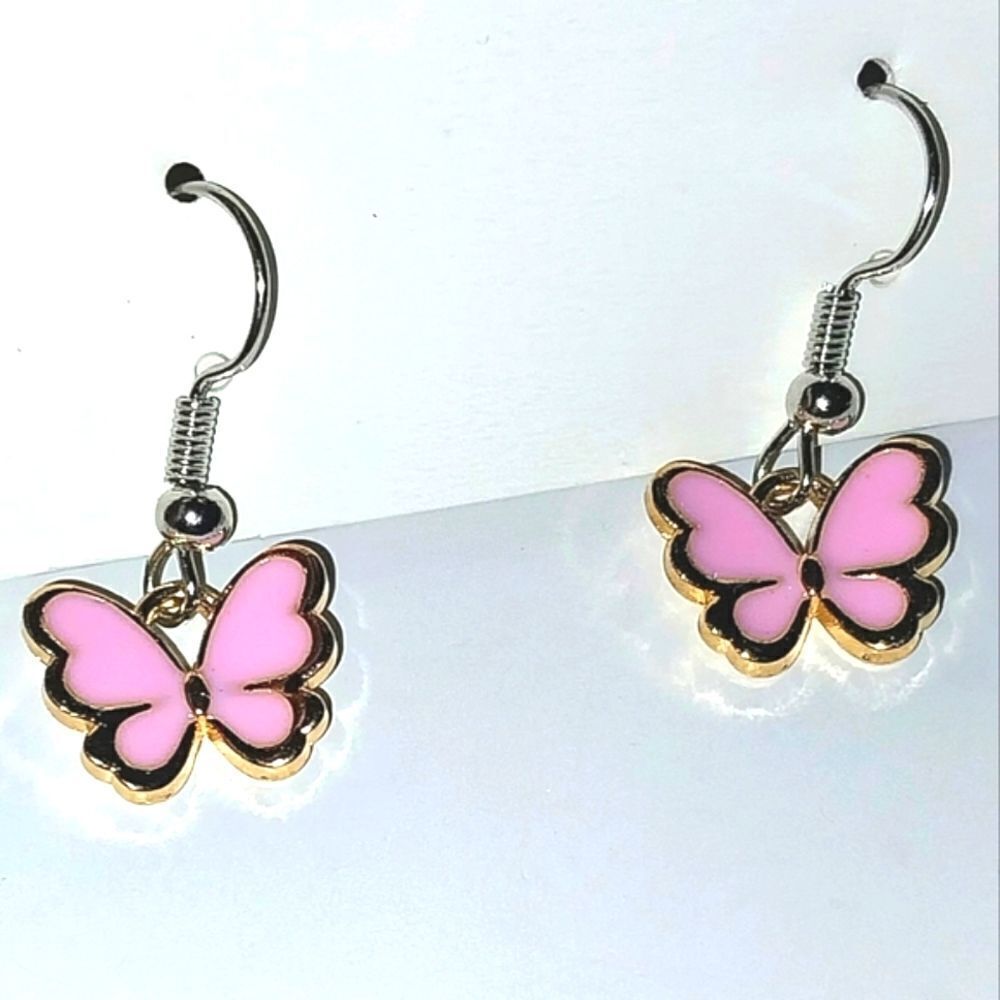 Super cute butterfly fashion earrings